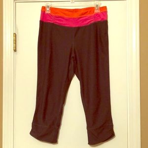 🔹3/$10🔹Xersion M yoga capris